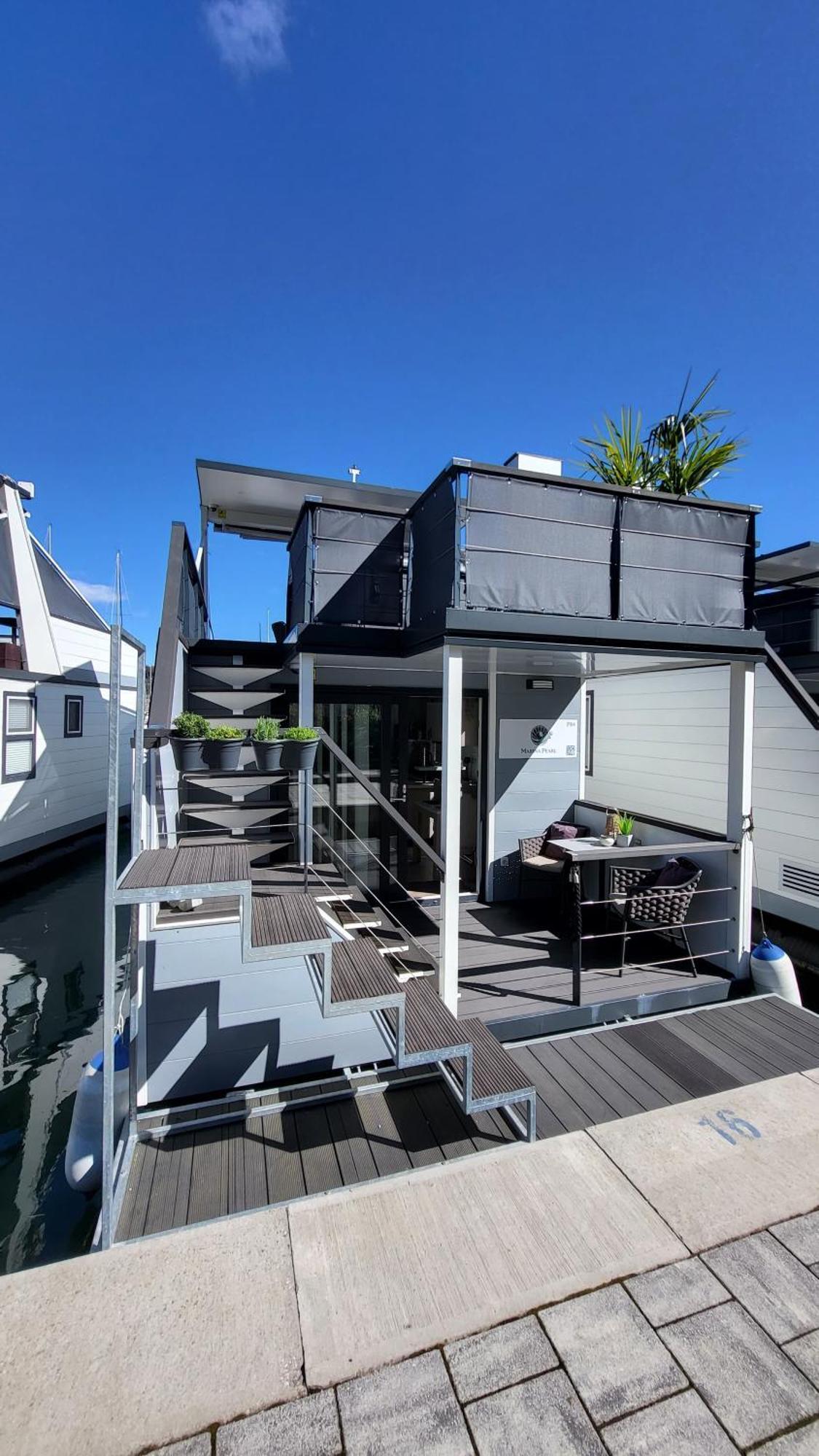 Floating House - Marina Pearl Lägenhet Portorož Exteriör bild