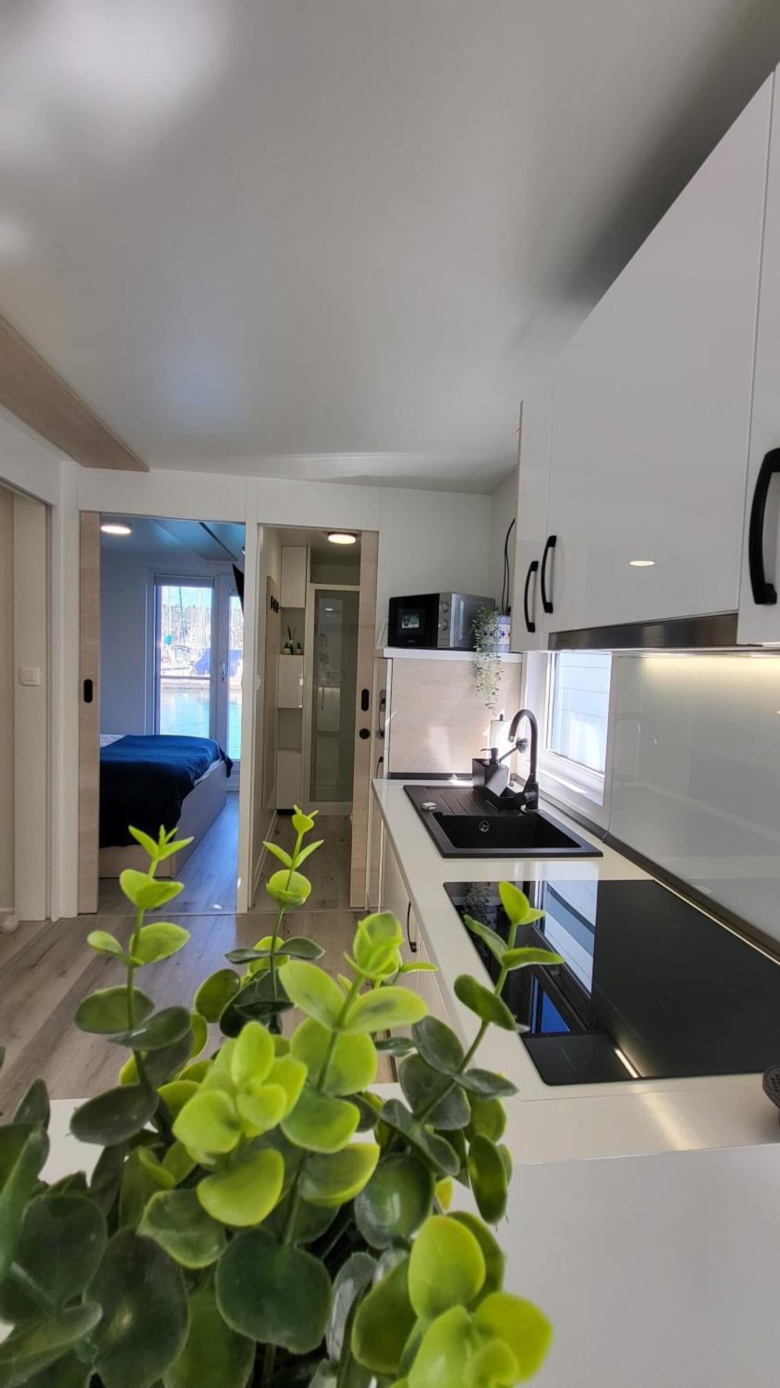 Floating House - Marina Pearl Lägenhet Portorož Exteriör bild